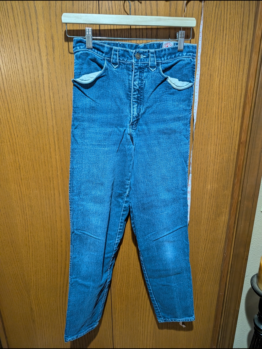 Slim Straight Women's Jeans in Medium Blue - Comfortable Everyday Style